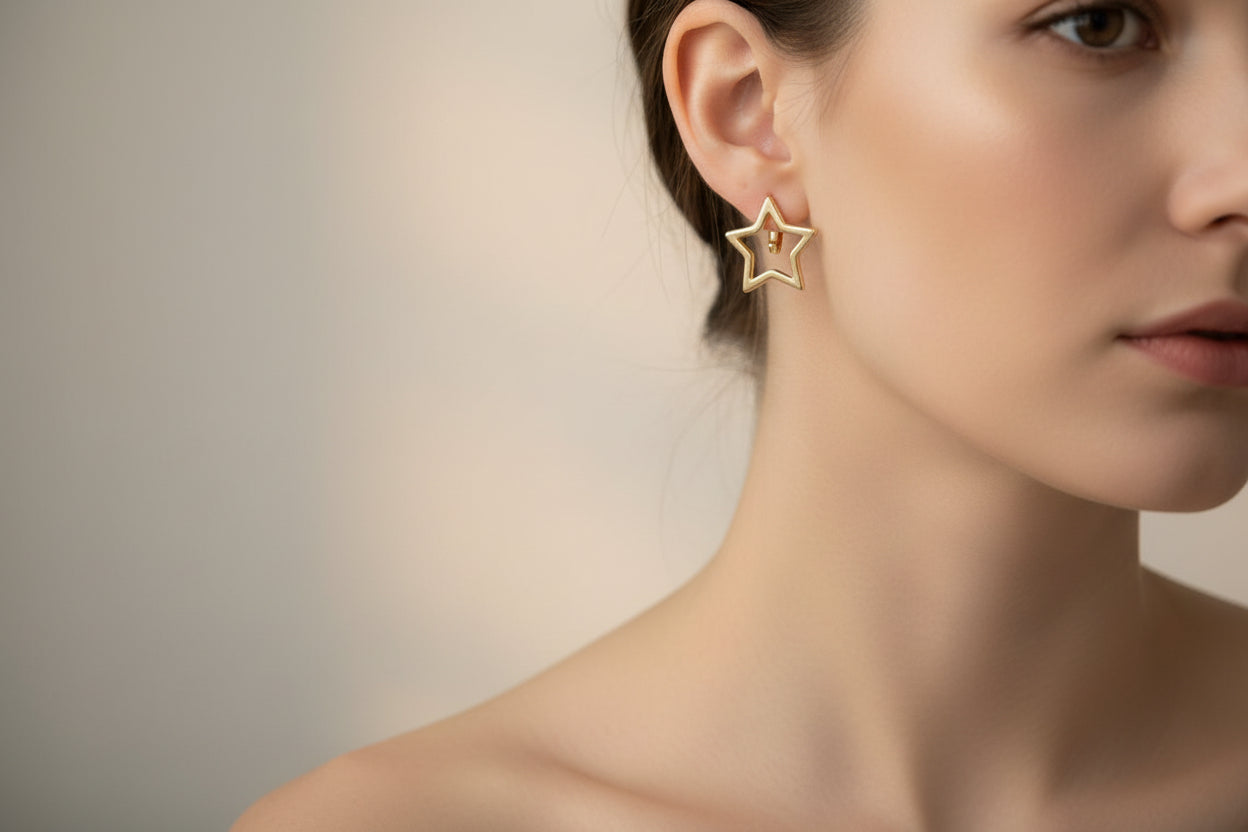 18K Gold Filled Slim Star Huggies (L211)